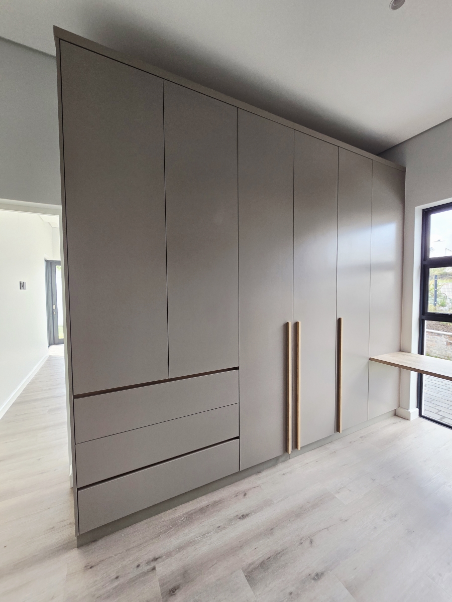 3 Bedroom Property for Sale in Kingswood Golf Estate Western Cape